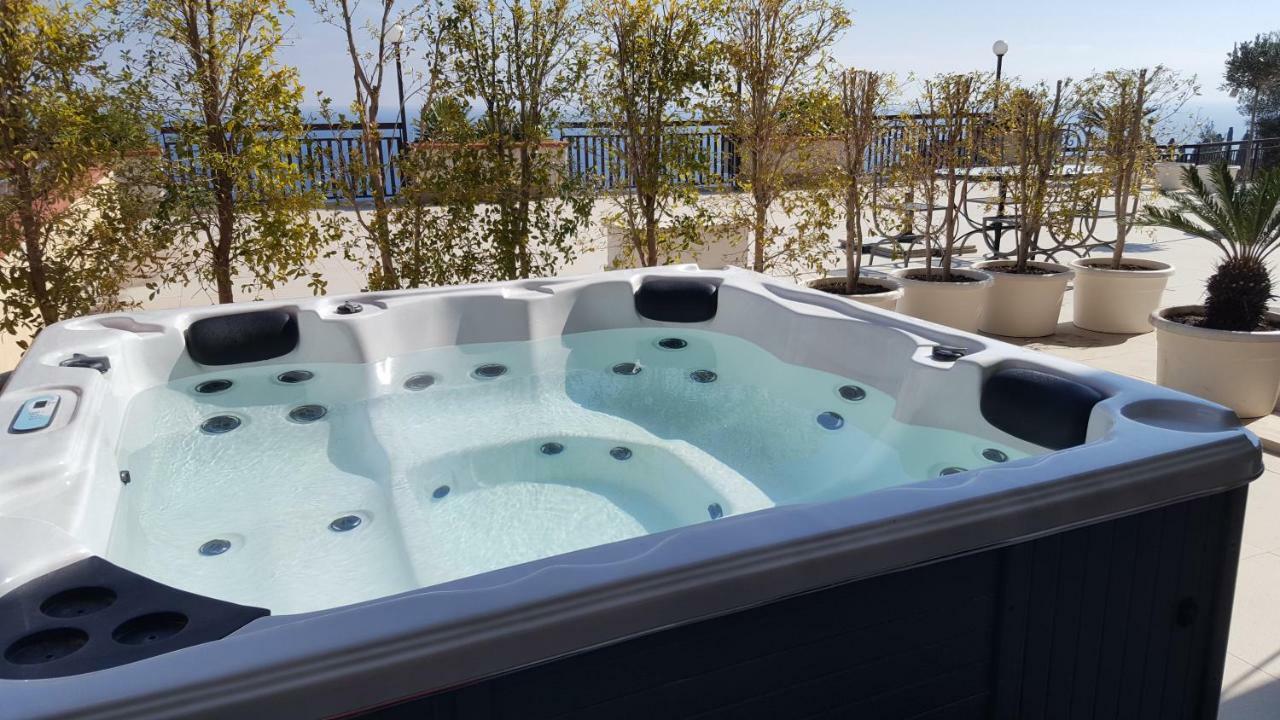 Maison De Charme Taormina With Private Jacuzzi Apartment Ngoại thất bức ảnh